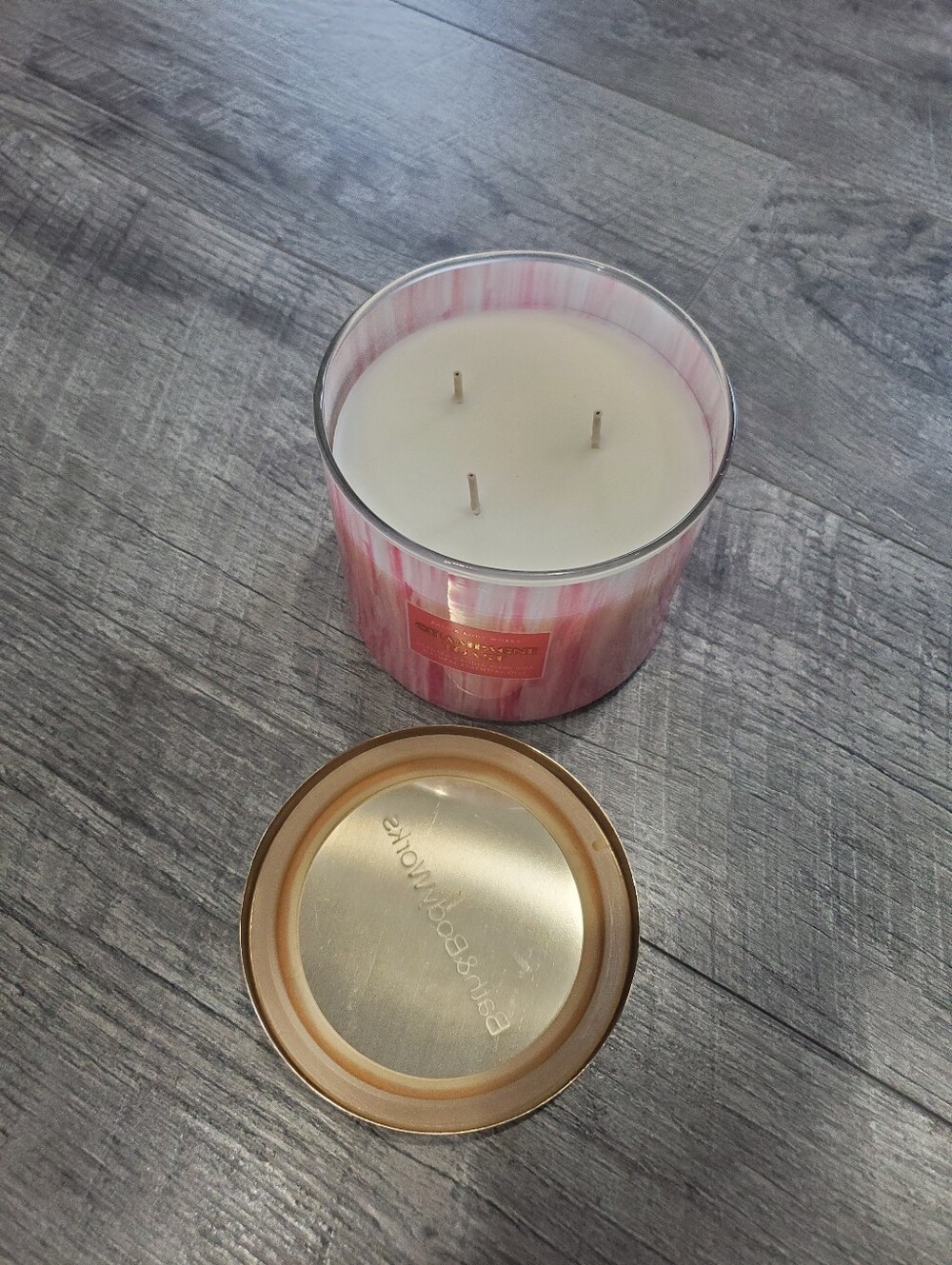 Bath And Body Works Champagne Toast 3 Wick Candle - Picture 3 of 4